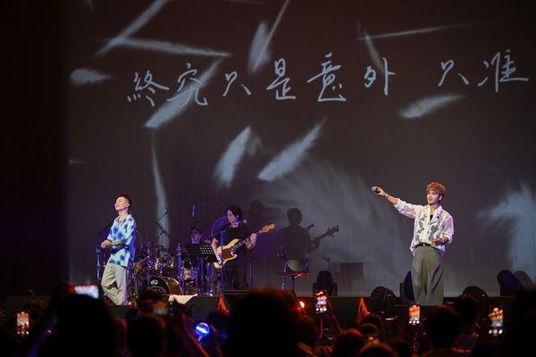散！鼓鼓吕思纬、萧秉正面回应了九游会网站粉忧心限定团体GX解
